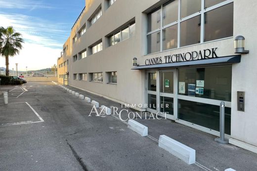 Bureau à Cannes, Alpes-Maritimes