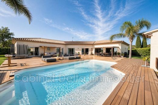Villa in Sanary-sur-Mer, Var