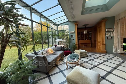 Willa w Maisons-Laffitte, Yvelines