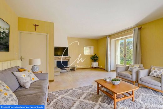 Villa in Châteaurenard, Bouches-du-Rhône