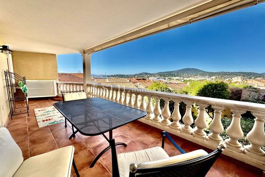 Appartement à Sainte-Maxime, Var