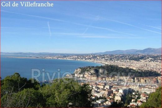 Apartment / Etagenwohnung in Nizza, Alpes-Maritimes