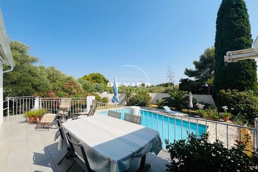 Villa en Saint-Geniès-des-Mourgues, Herault