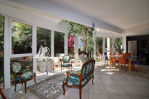 Villa in Perpignan, Pyrénées-Orientales
