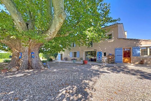 Villa in Le Thor, Vaucluse
