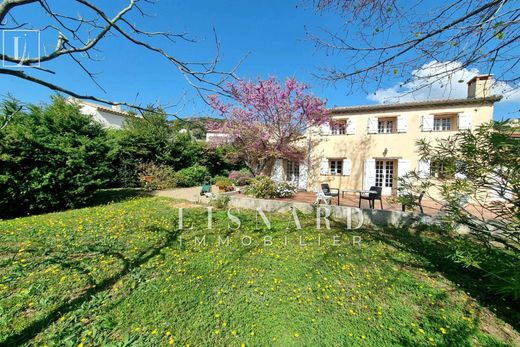 Villa in Vallauris, Alpes-Maritimes