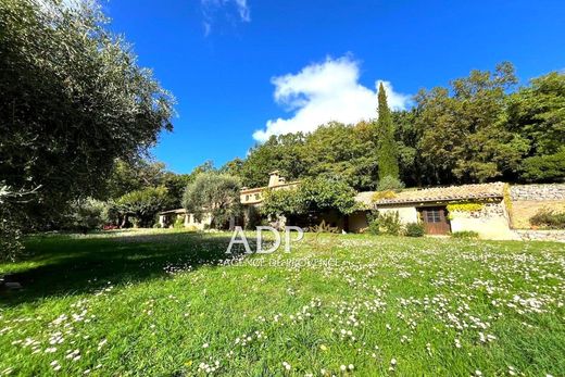 Villa à Saint-Vallier-de-Thiey, Alpes-Maritimes