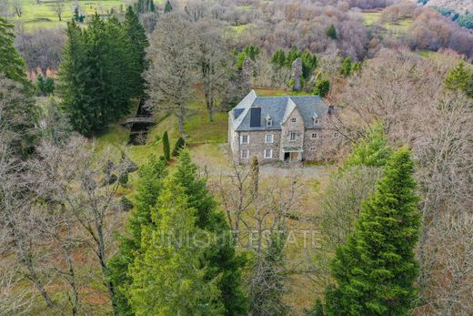 Villa à Marcenat, Cantal