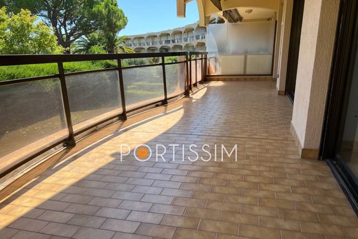 Apartamento - Villeneuve-Loubet, Alpes Marítimos