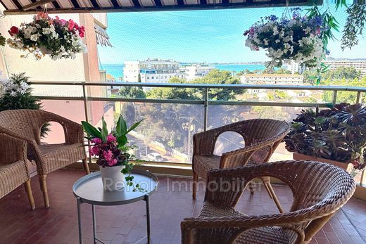 ﺷﻘﺔ ﻓﻲ Cagnes-sur-Mer, Alpes-Maritimes