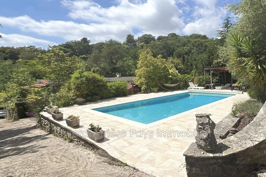 Vence, Alpes-Maritimesのヴィラ