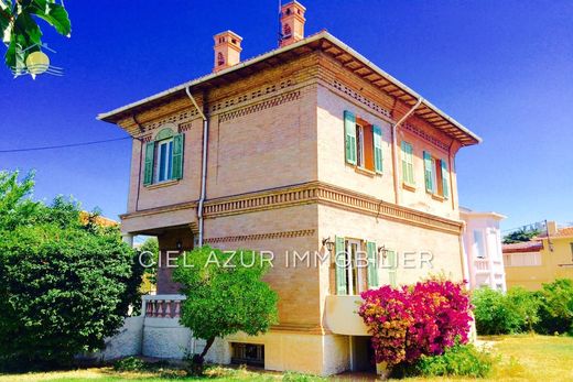 Willa w Antibes, Alpes-Maritimes