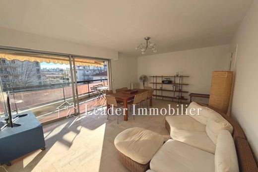 Apartamento - Juan-les-Pins, Alpes Marítimos