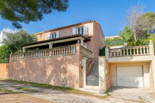 Villa in Ollioules, Var