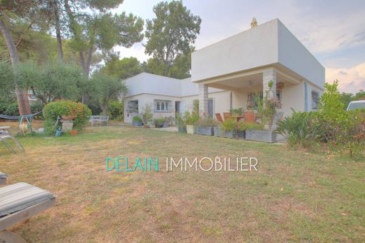 Вилла, Cagnes-sur-Mer, Alpes-Maritimes