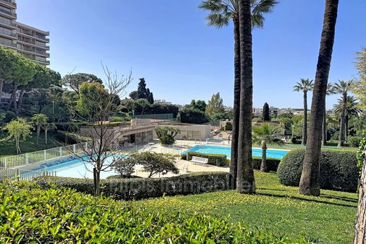 Apartment in Juan-les-Pins, Alpes-Maritimes