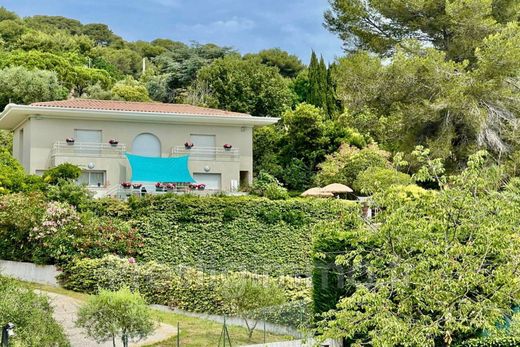Villa in Le Cannet, Alpes-Maritimes