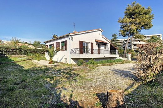 Villa in Antibes, Alpes-Maritimes