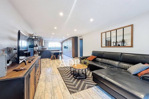 ﺷﻘﺔ ﻓﻲ Mandelieu-la-Napoule, Alpes-Maritimes