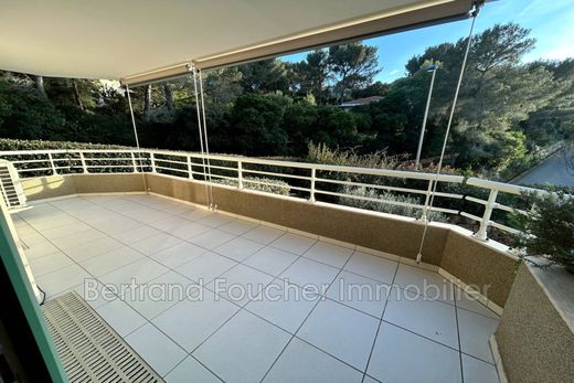 Apartament w Cavalaire-sur-Mer, Var