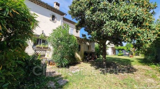 Villa in Mouans-Sartoux, Alpes-Maritimes