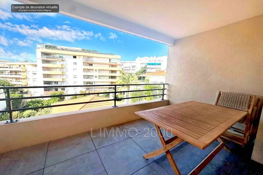 Appartement à Juan-les-Pins, Alpes-Maritimes