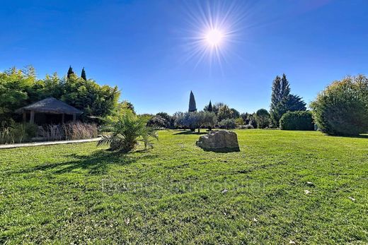 Villa in Althen-des-Paluds, Vaucluse