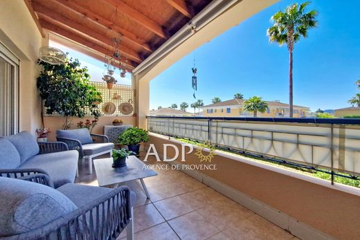 Apartament w Mandelieu-la-Napoule, Alpes-Maritimes