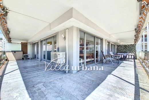 Apartment in Juan-les-Pins, Alpes-Maritimes