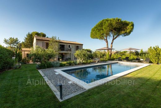 Villa in Eygalières, Bouches-du-Rhône