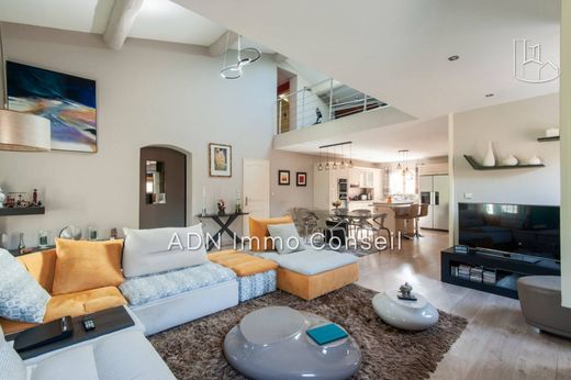 Villa in Mallemort, Bouches-du-Rhône