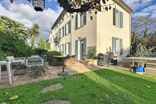 Βίλα σε Cogolin, Var