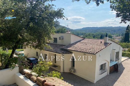 빌라 / La Colle-sur-Loup, Alpes-Maritimes