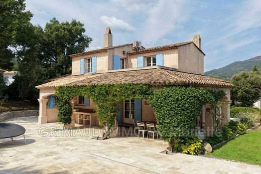 Villa en Le Plan-de-la-Tour, Var