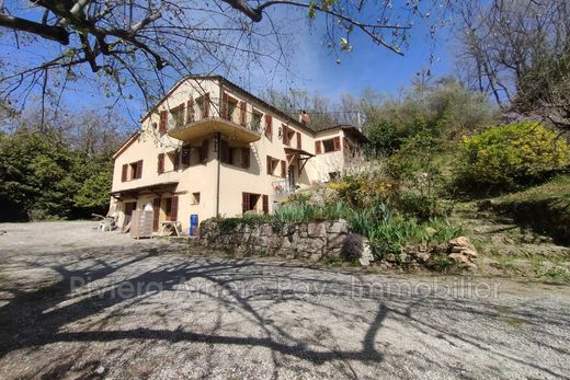 Villa in Contes, Alpes-Maritimes