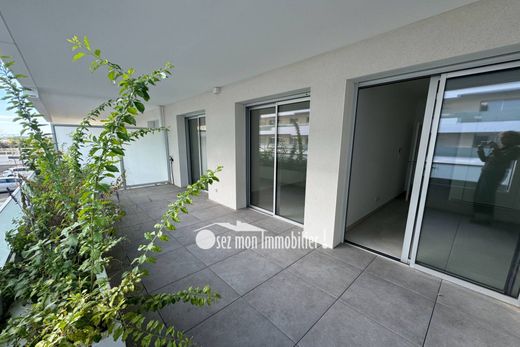 Apartment / Etagenwohnung in Narbonne, Aude