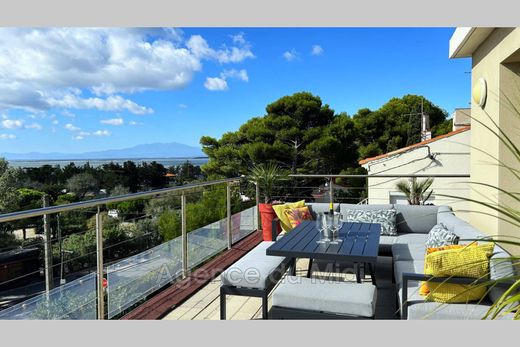 Apartment / Etagenwohnung in Leucate, Aude