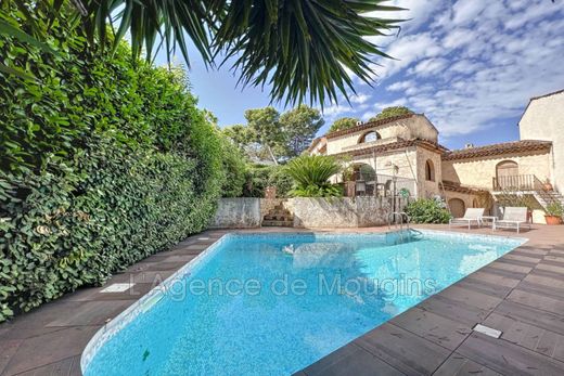 Villa a Mougins, Alpi Marittime