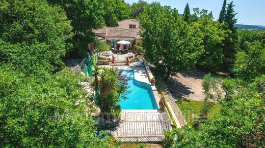 Villa in Saint-Cézaire-sur-Siagne, Alpes-Maritimes