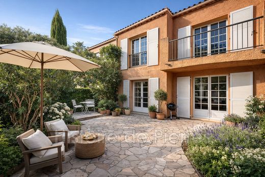 Villa La Croix-Valmer, Var