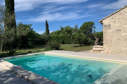 Villa a Saint-Rémy-de-Provence, Bocche del Rodano