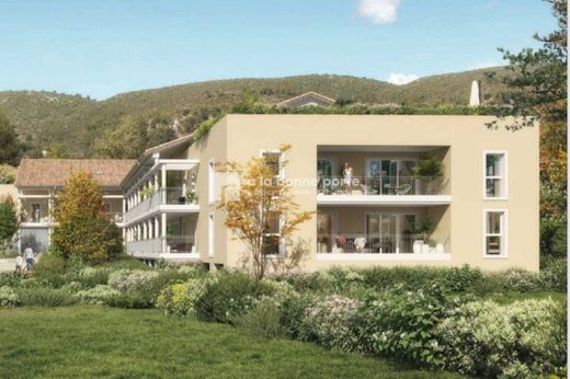 Draguignan, Varのアパートメント