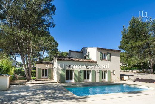 Villa in Mallemort, Bouches-du-Rhône