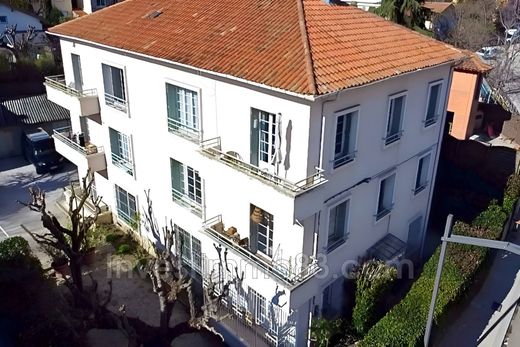 Appartamento a Aix-en-Provence, Bocche del Rodano