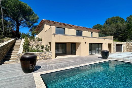 Villa à Le Plan-de-la-Tour, Var