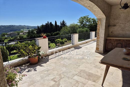 Villa in Saint-Jeannet, Alpes-Maritimes