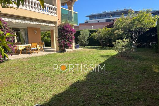 Apartamento - Saint-Laurent-du-Var, Alpes Marítimos