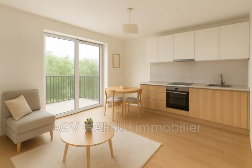 Apartment in Hyères, Var