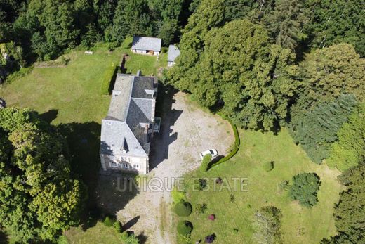 Villa a Marcenat, Cantal