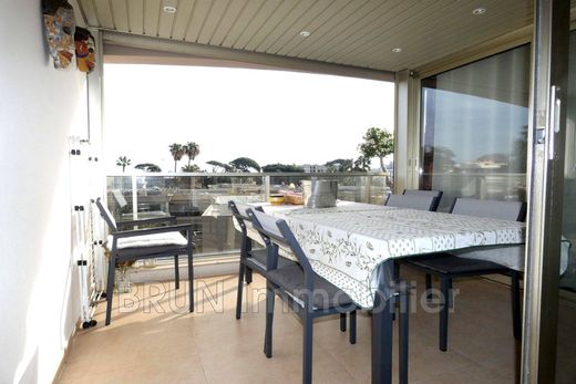 아파트 / 앙티브, Alpes-Maritimes